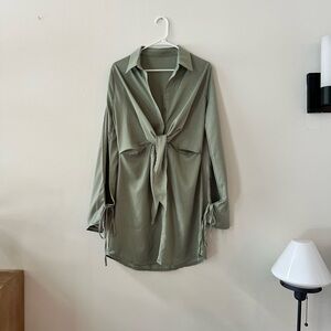 Elegant Long Sleeve Dress in Olive Green